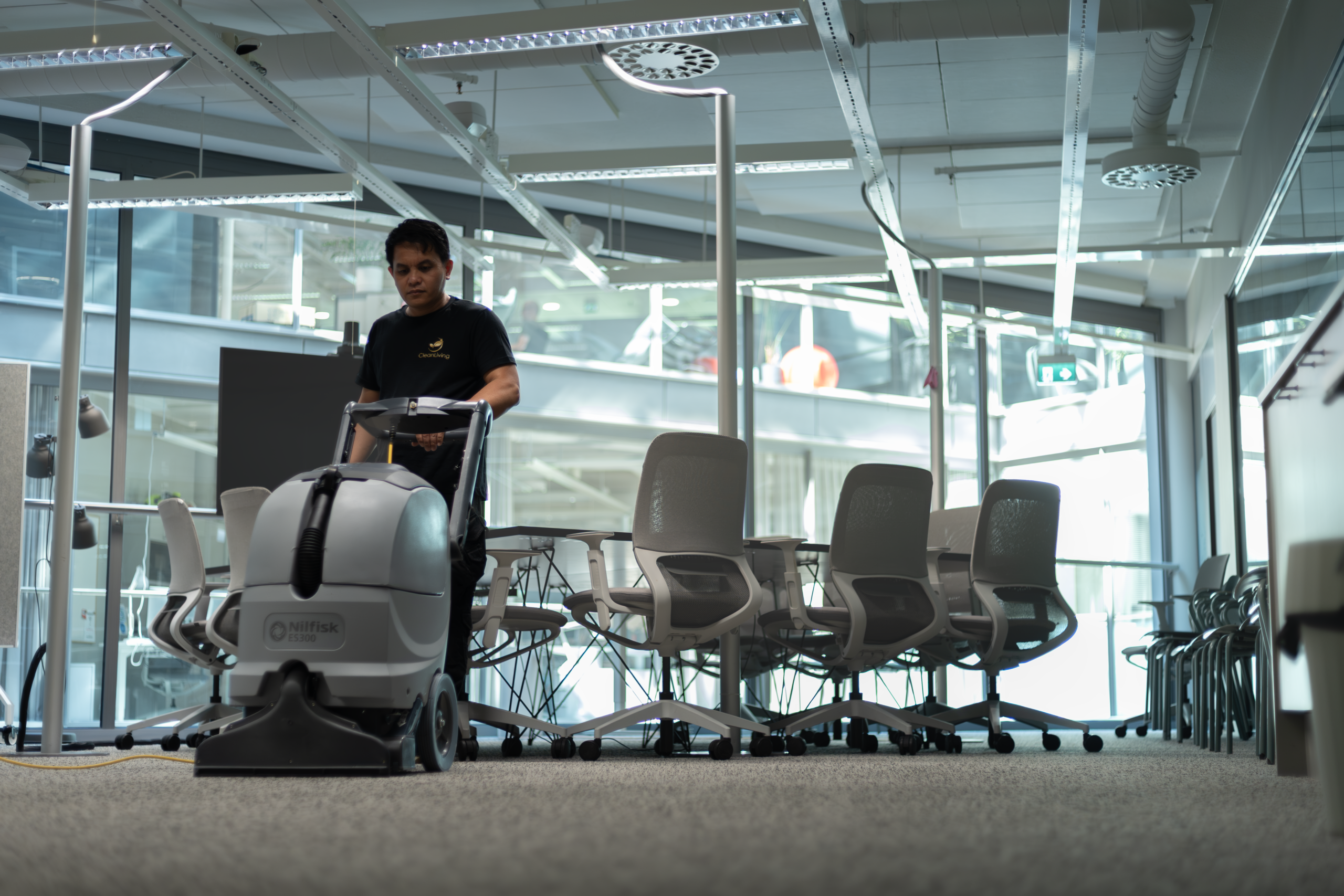 Clean floors, smooth logistics