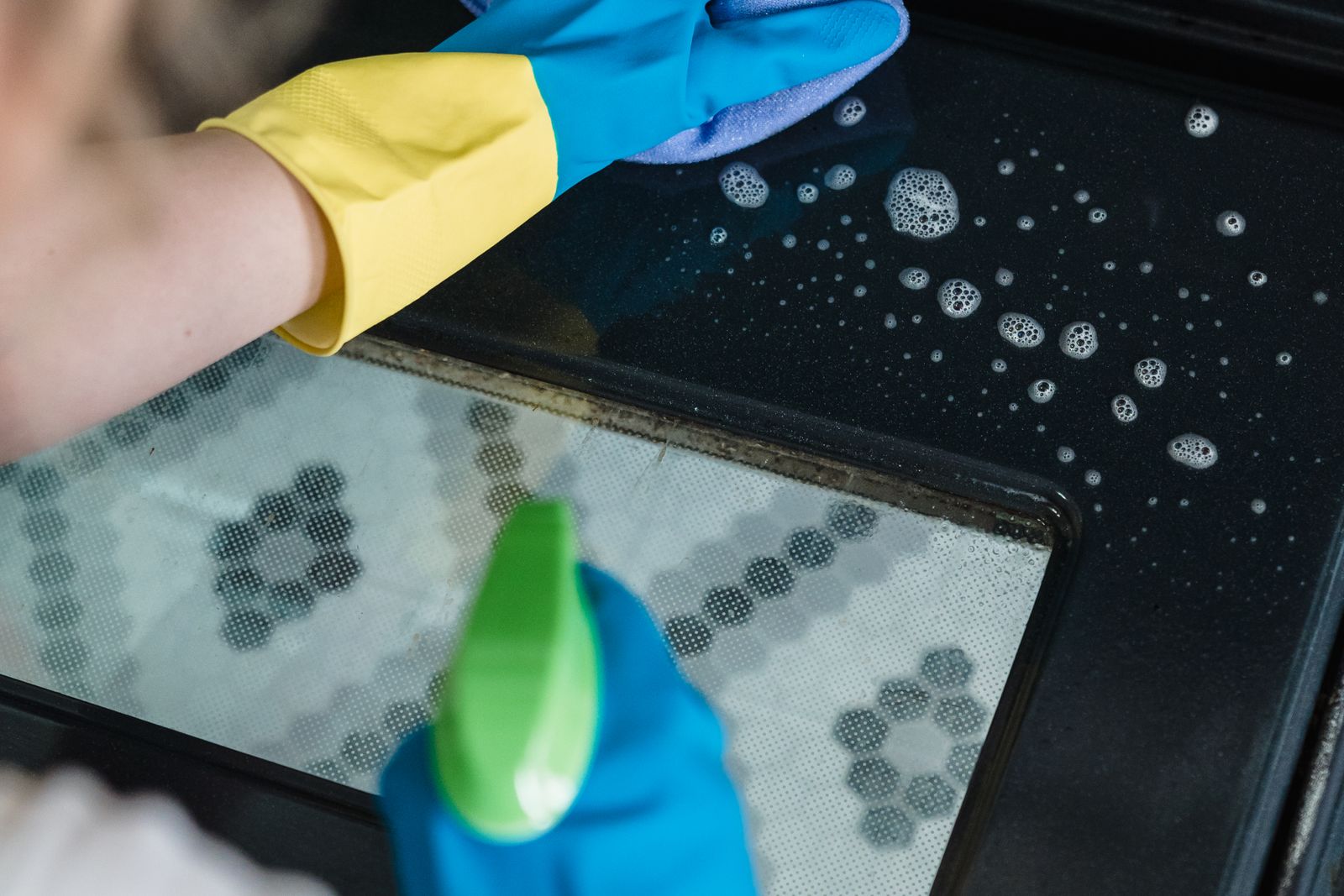 Oven deep cleaning
