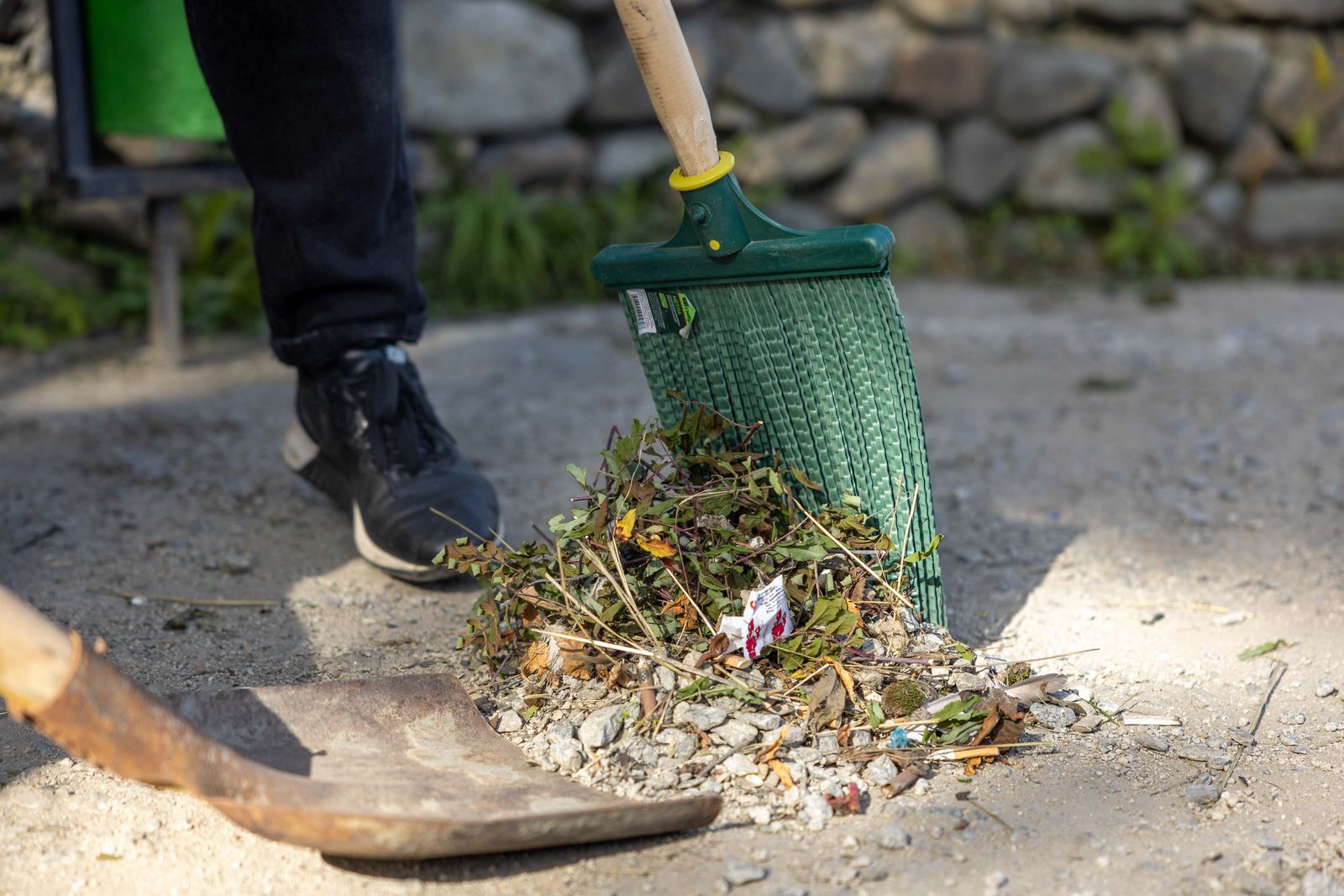 Yard cleaning